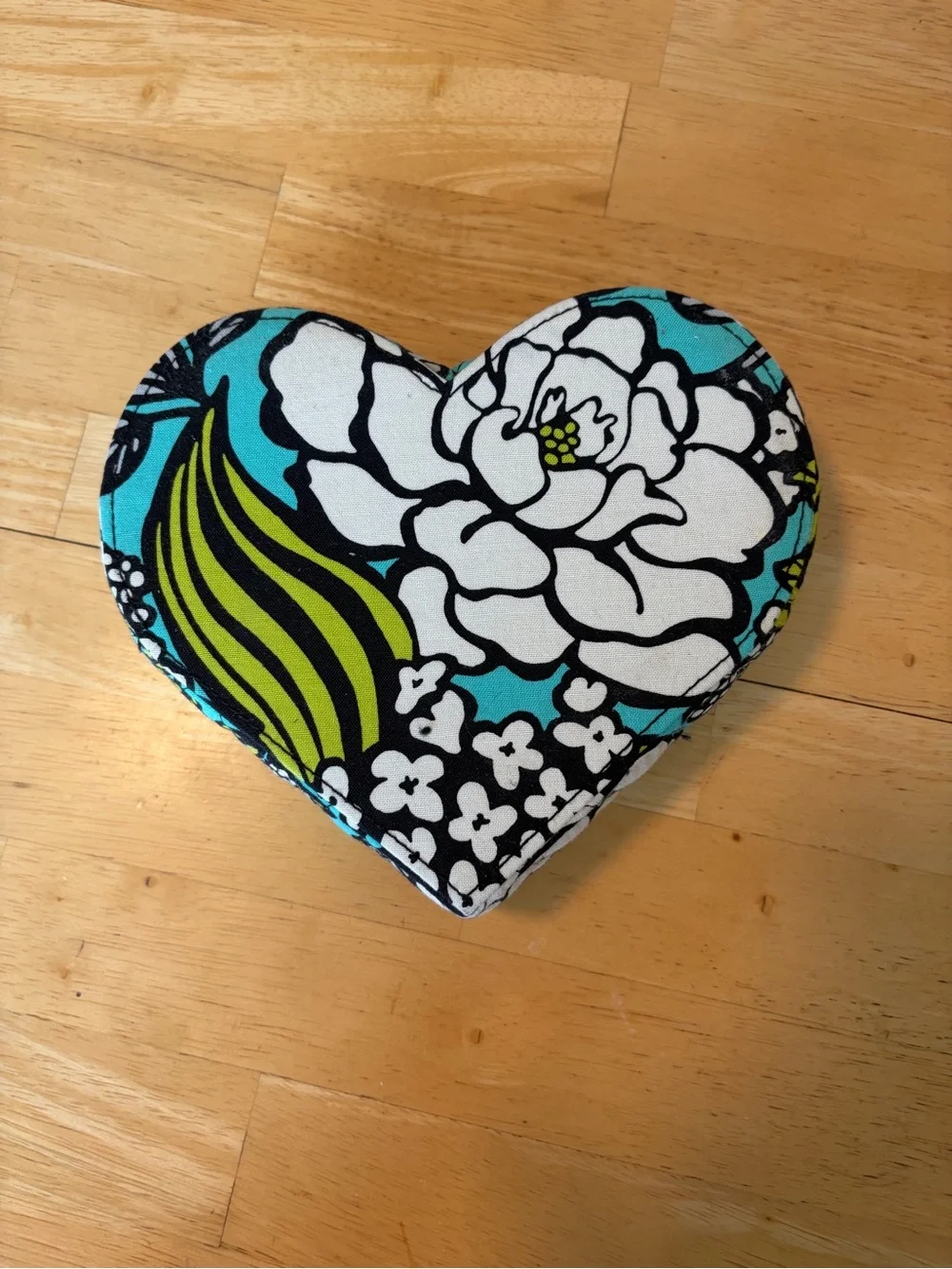 New Vera Bradley From My Heart Island Blooms  Jewelry Box